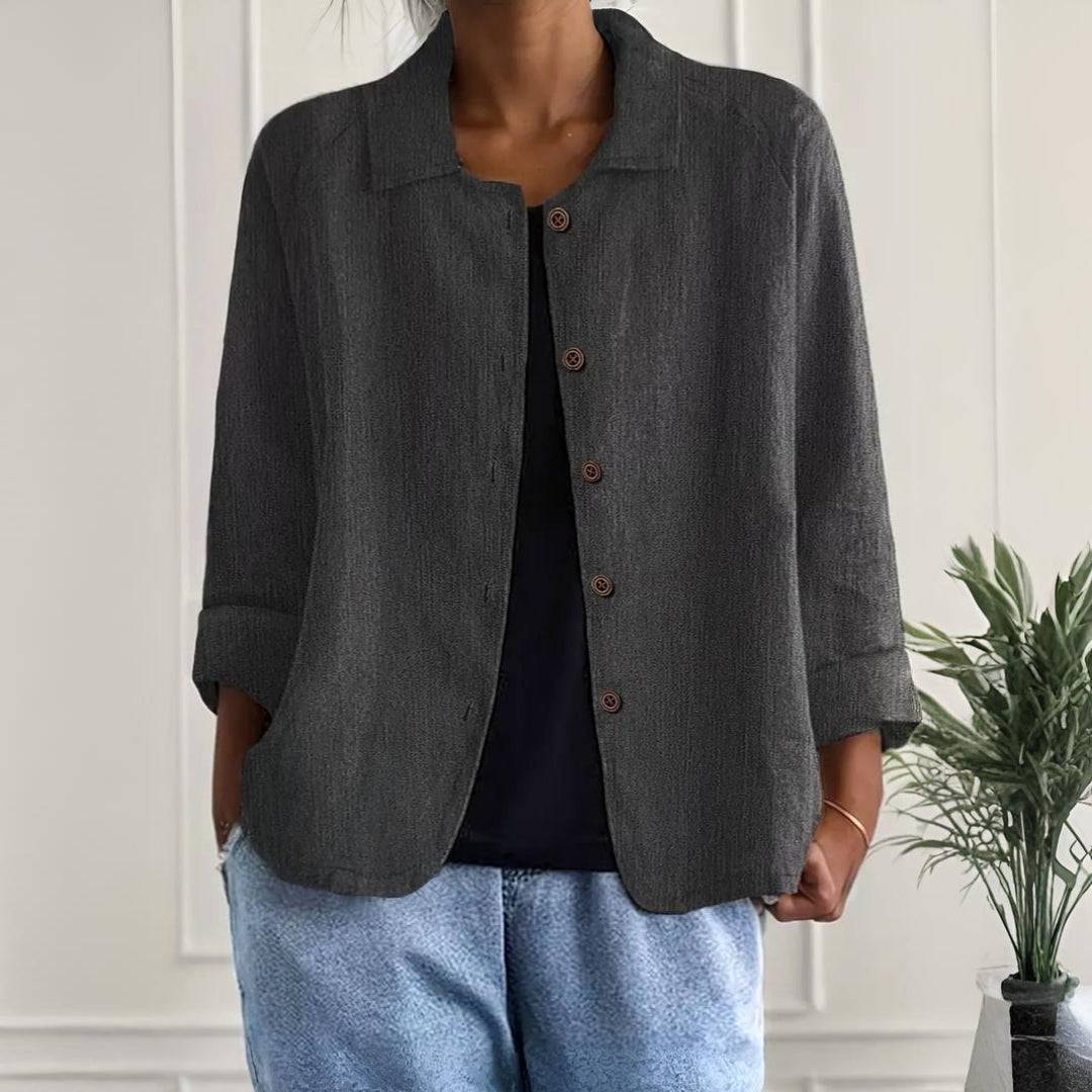 ALVA | KLASSISK LÄTT BLUS