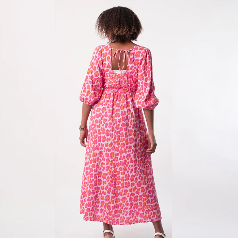 LINA | V-RINGAD KLÄNNING